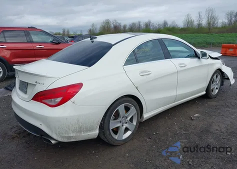2015 Mercedes-Benz Cla 250 4Matic z USA, uszkodzony, nr VIN WDDSJ4GBXFN274053